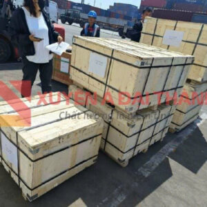 Giao sling xích đến khách hàng