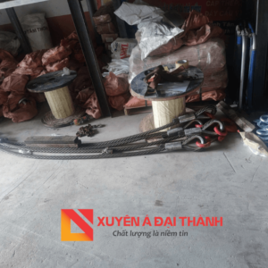 Bộ cẩu gù 2 chân