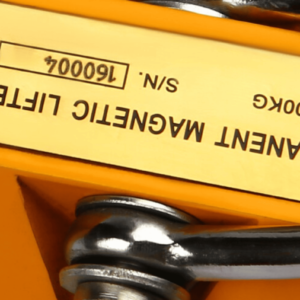 nam-cham-cau-hang-64-tan