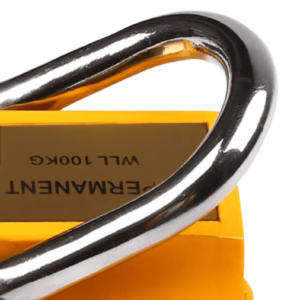 nam-cham-cau-hang-64-tan-nhap-khau