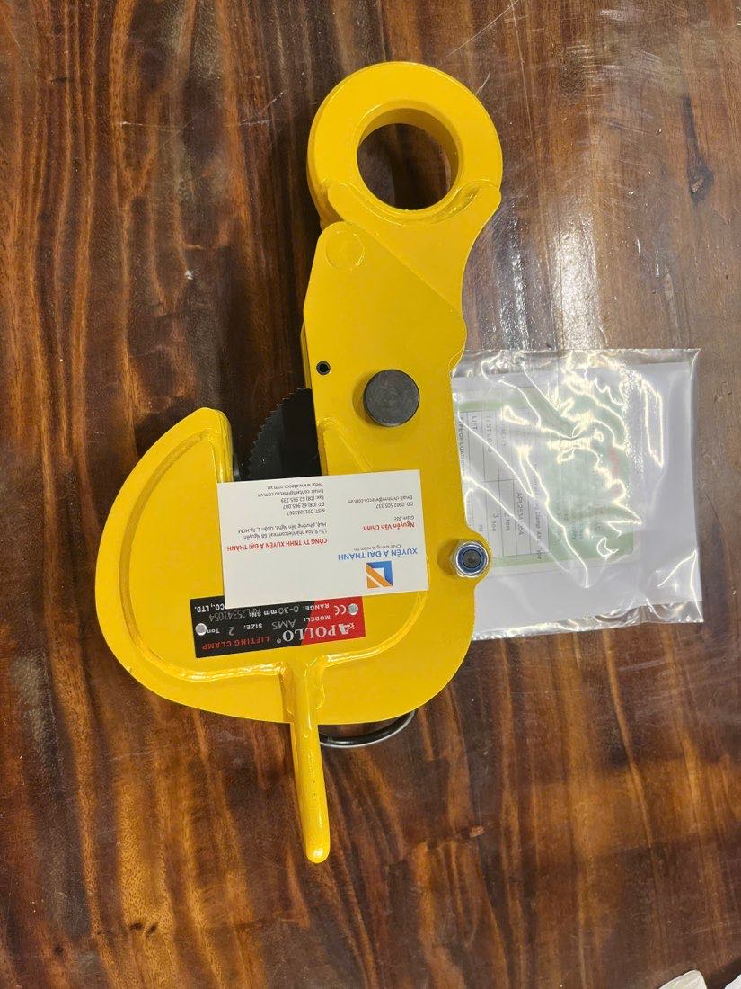 Kẹp tôn ngang APOLLO AMS 2 tấn - ảnh thật tại kho Xuyên Á Đại Thành